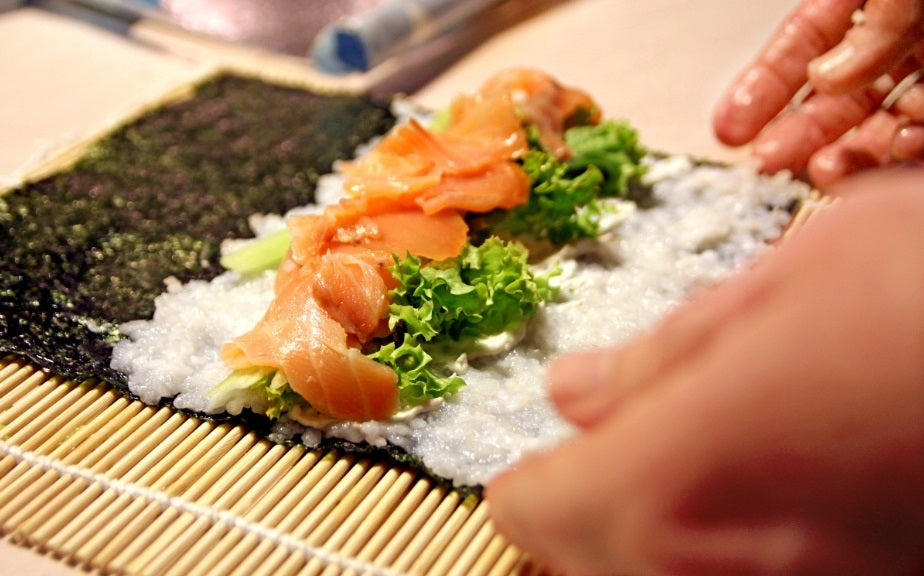 Foldable Bamboo Sushi Mat: Minimalist Beige Kitchen Sushi - Temu